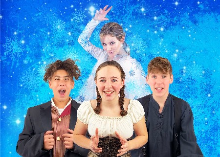 Snow Queen Back Clara Taylor, Front Caleb Vantassell, Lainey Whitten, And Sean Rushford Sm